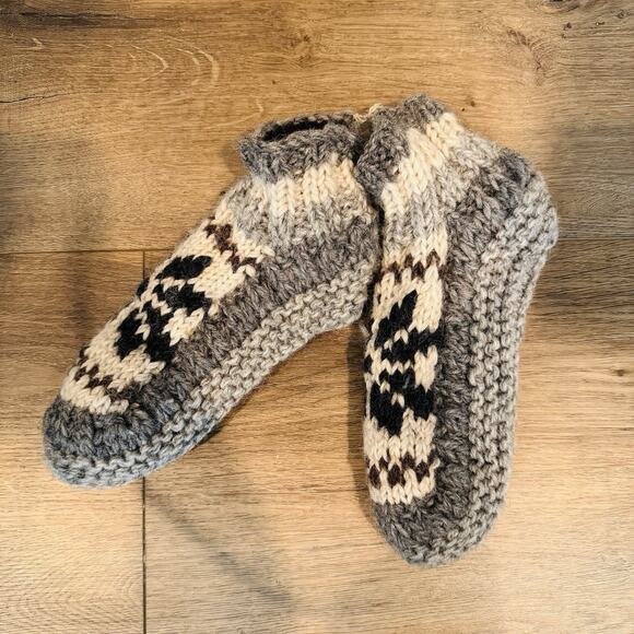 Handmade Accessories - Handmade Knit Winter Socks Womens Size 7